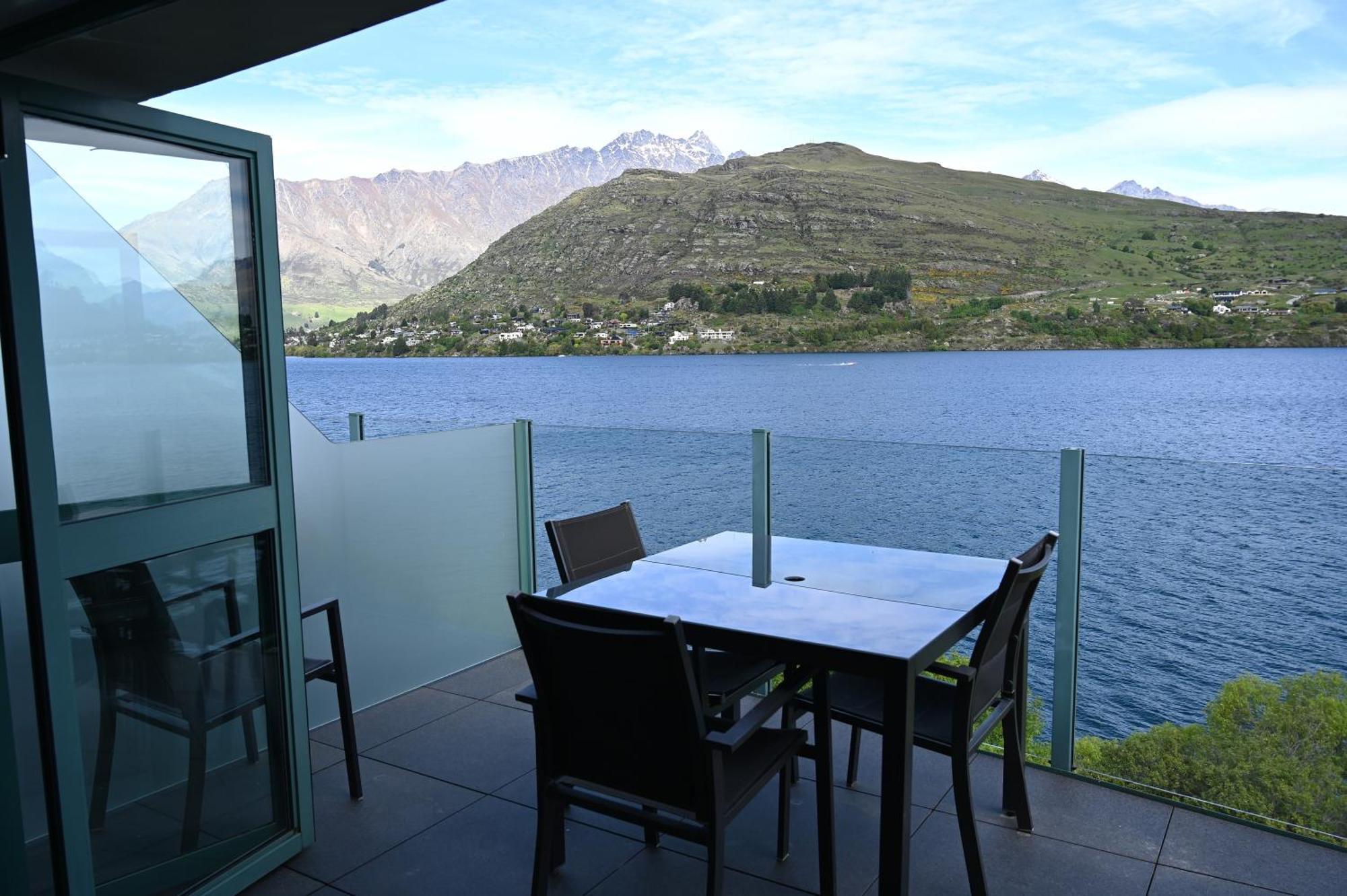 Frankton House - Queenstown Holiday Home Exterior photo